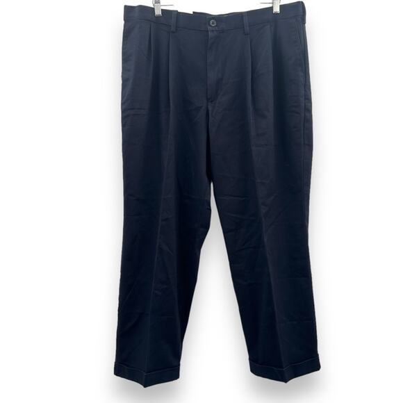 Dockers Navy Blue Comfort‎ Khaki Pleated Straight Relaxed Pants Sz 38 x 29 NEW - Picture 1 of 8